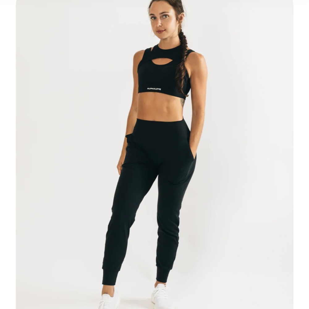 Alphalete joggers, black, size Small, new with tags!